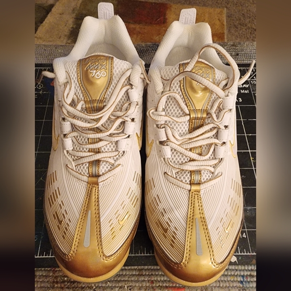 Nike Air Vapormax 360 Sneakers Metallic White Mens Size 9 - Picture 3 of 7